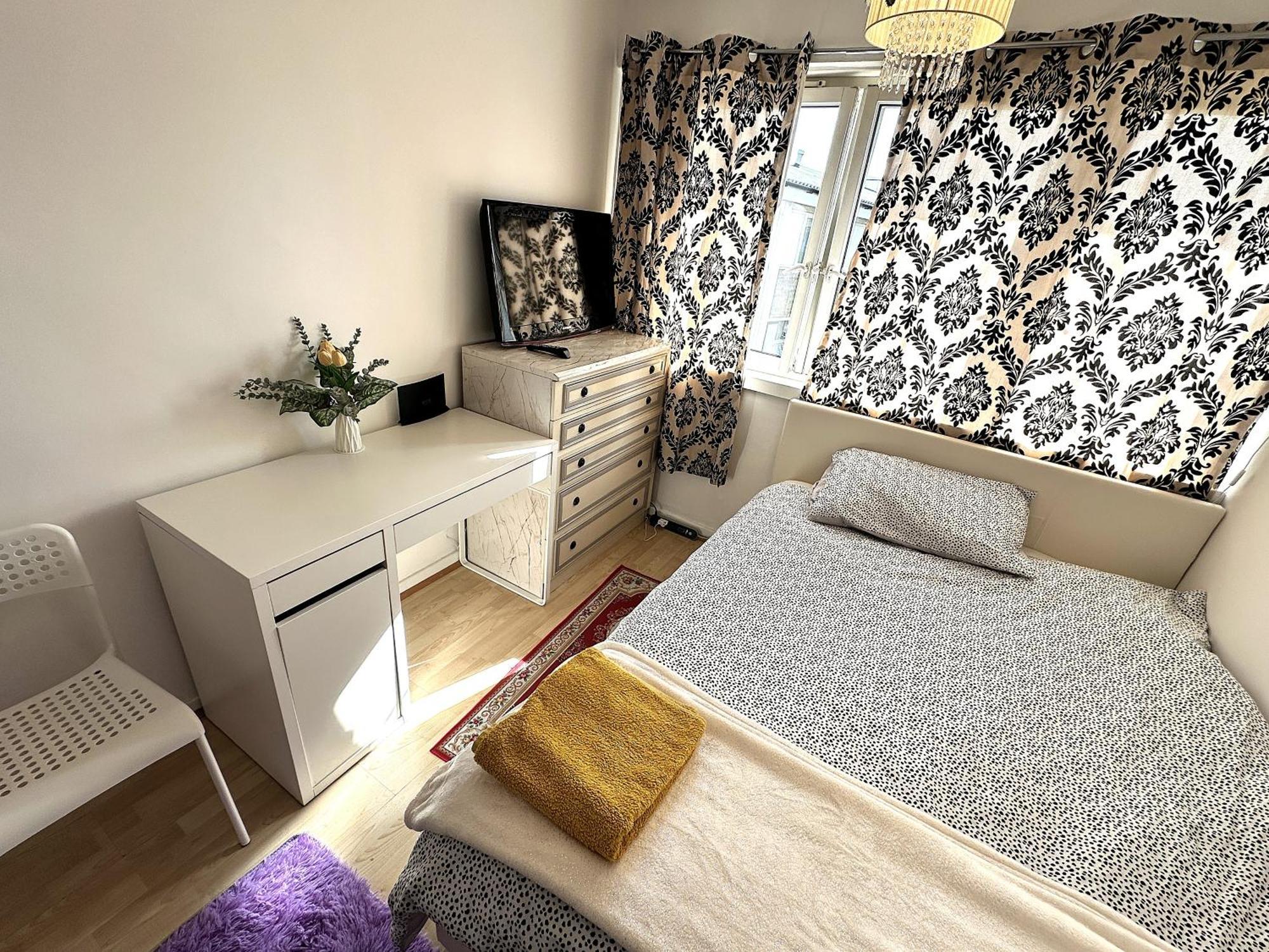 Excellent Double Rooms In Cheap Rate Around Central Londres Extérieur photo
